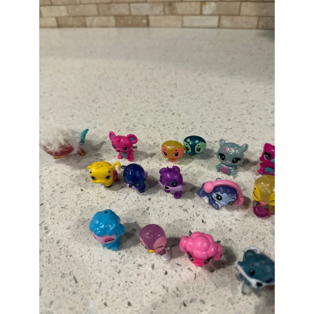 Hatchimals Lot/Bundle - Picture 8 of 8